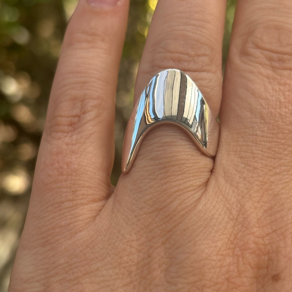 Sterling Silver Wave Ring 925 size 8